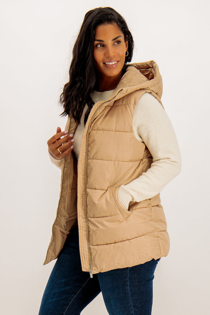 Tate Sesame Hooded Short Puffer Gilet
