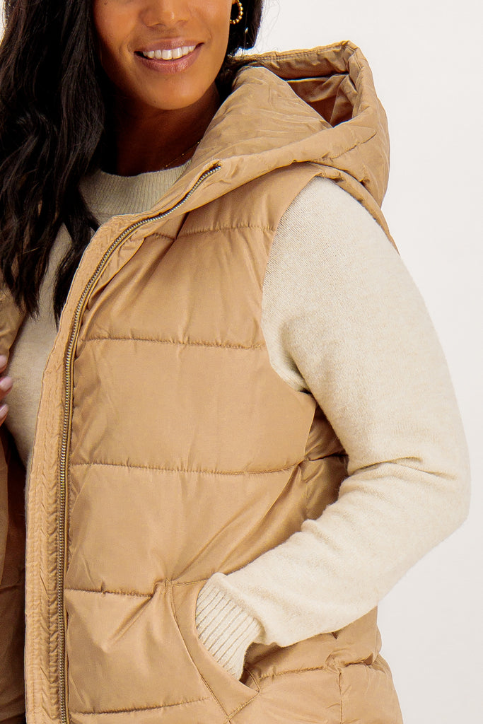 Tate Sesame Hooded Short Puffer Gilet
