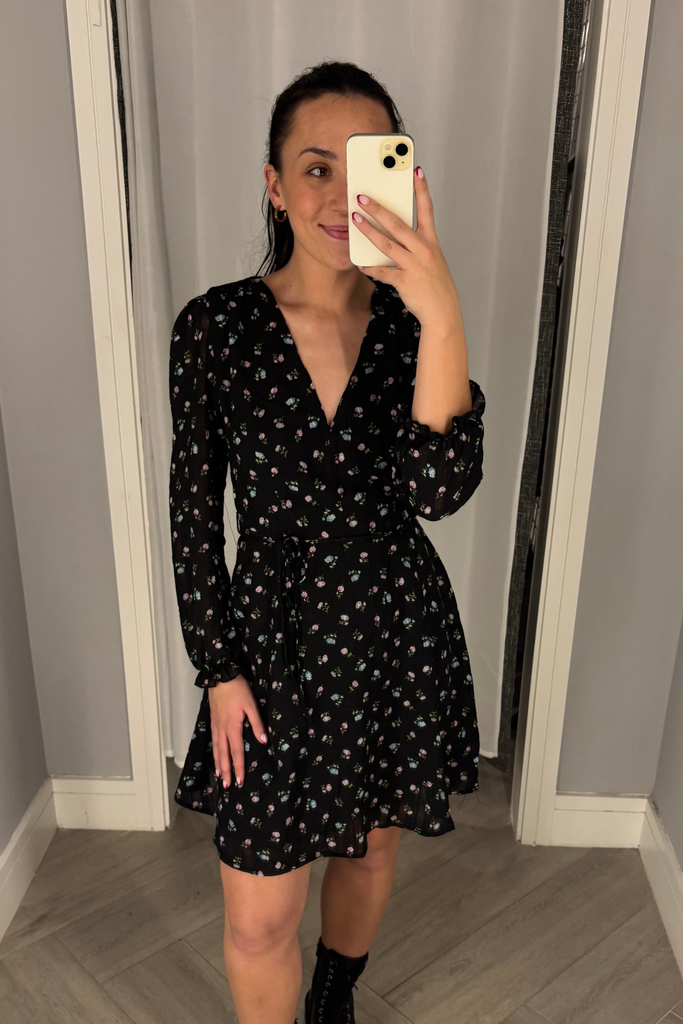 Soroya Black Floral Short Dress