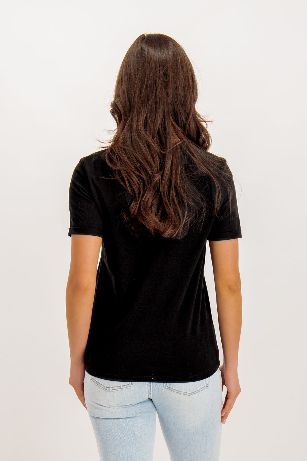 Ria Solid Tee In Black
