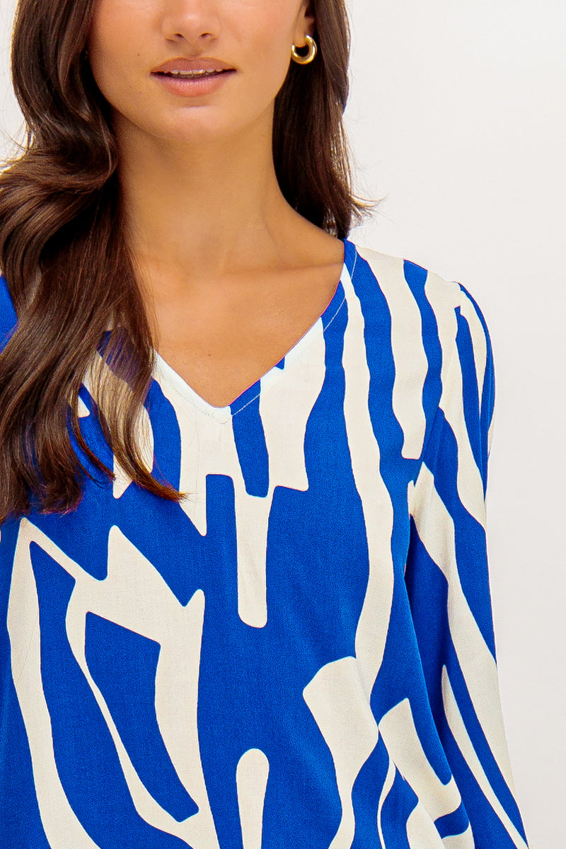 Lupa V-Neck Blue Print Top