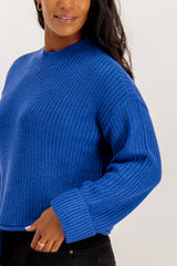 Sayla O-Neck Blue Knit