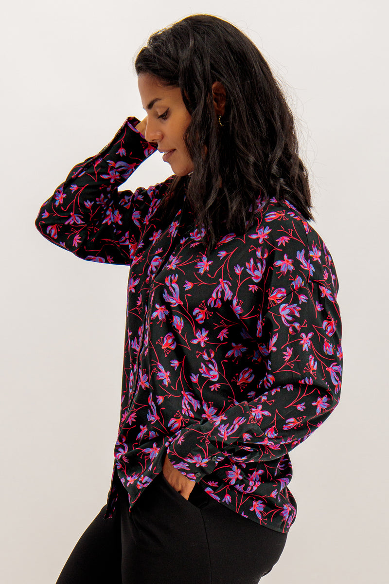 Gria Long Black Printed Shirt