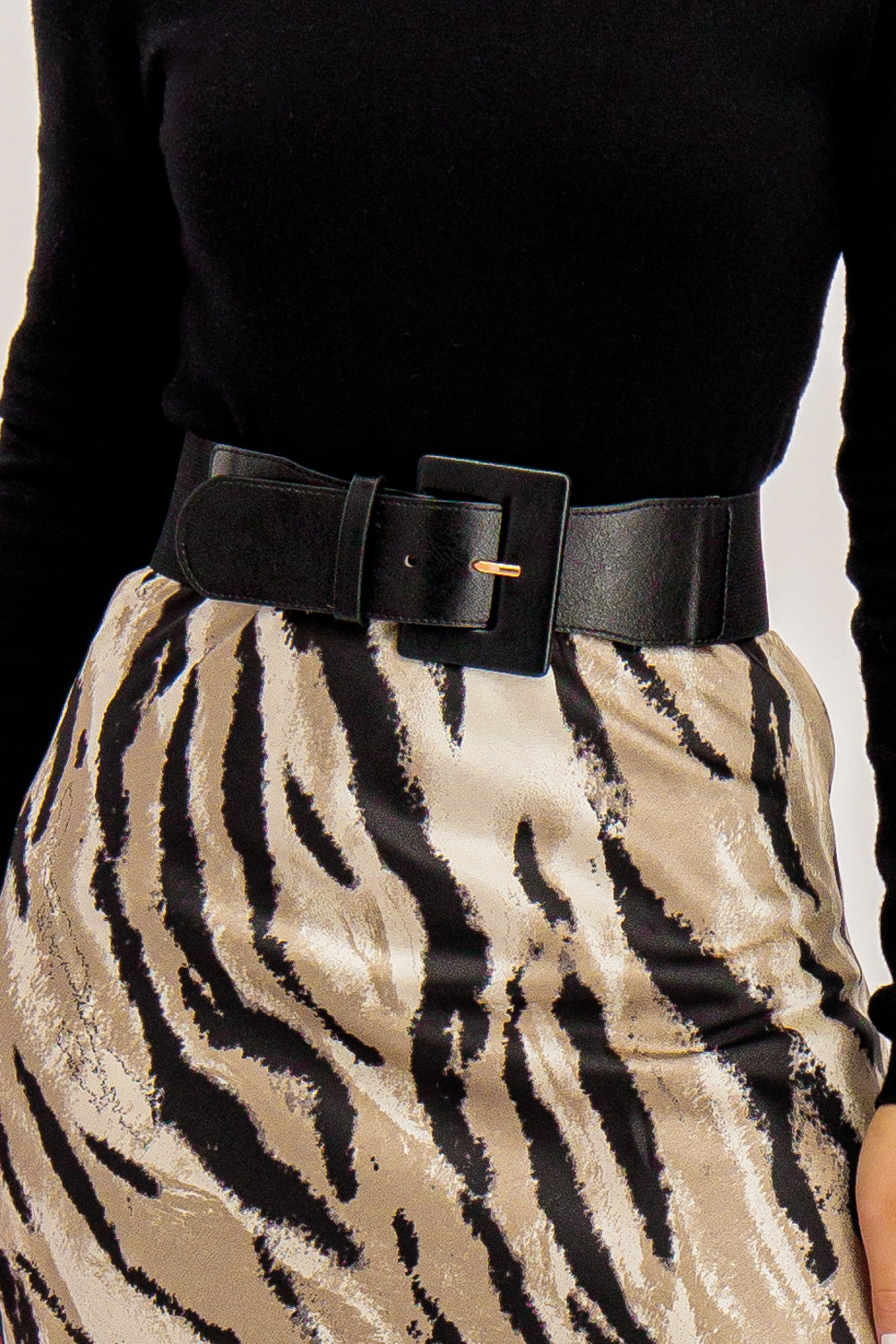 Square Buckle Black Elasticated Belt