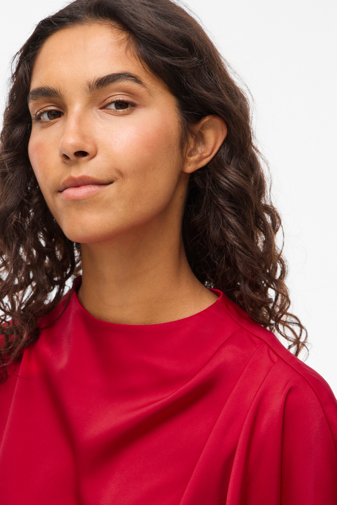 Elmina Funnel Neck Red Top