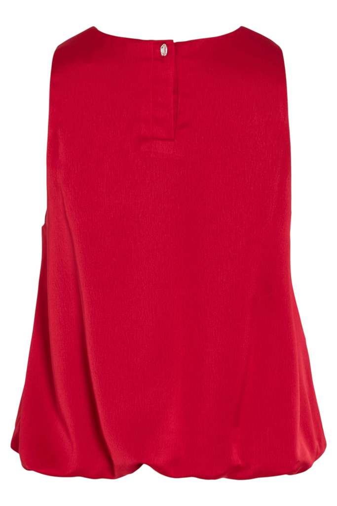 One Red O-Neck Top