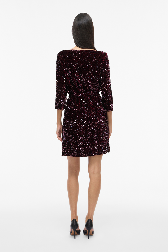 Faith Wine Sequins Short Dress