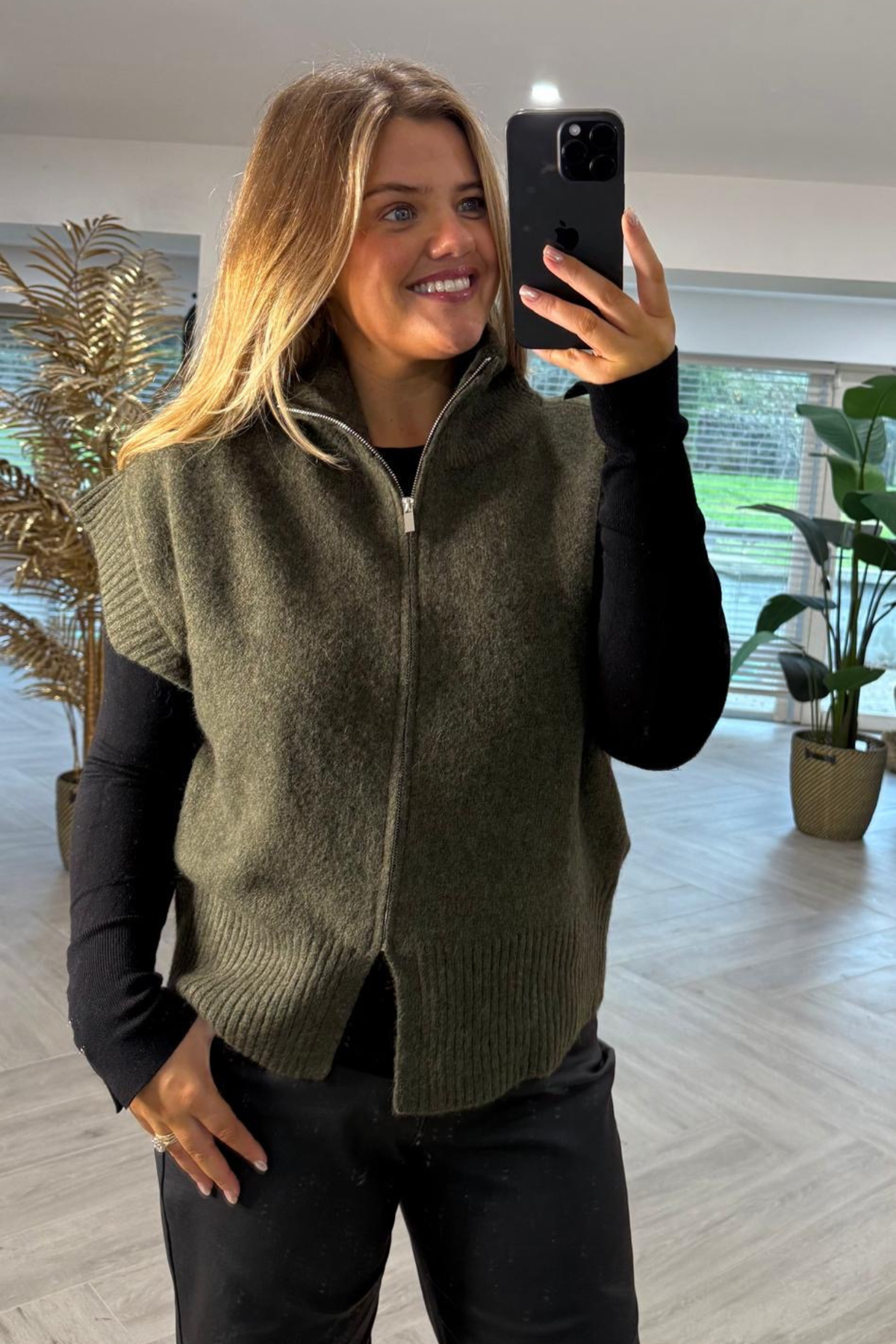 Bang Green Zipper Vest Knit