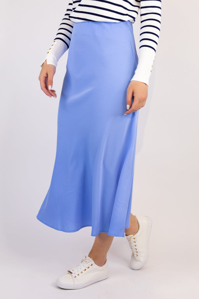 Buy online Mid Rise Button Detail Side Slit Skirt from Skirts