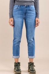Toxik Medium Wash Boyfriend Jeans