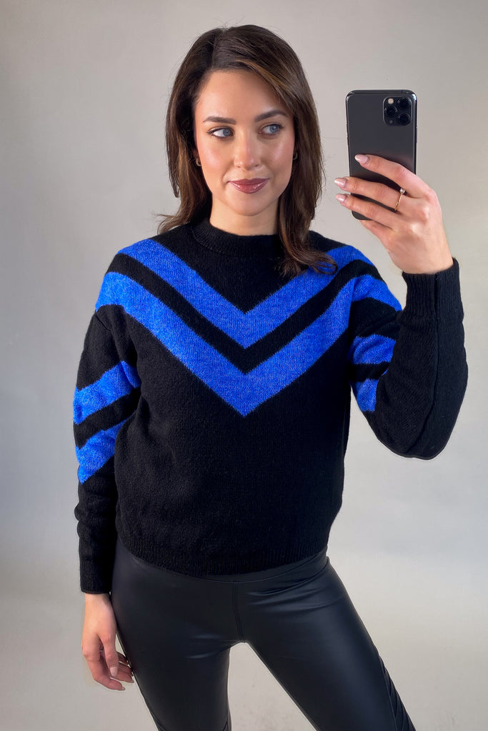 Flora Black & Blue Chevron Knit