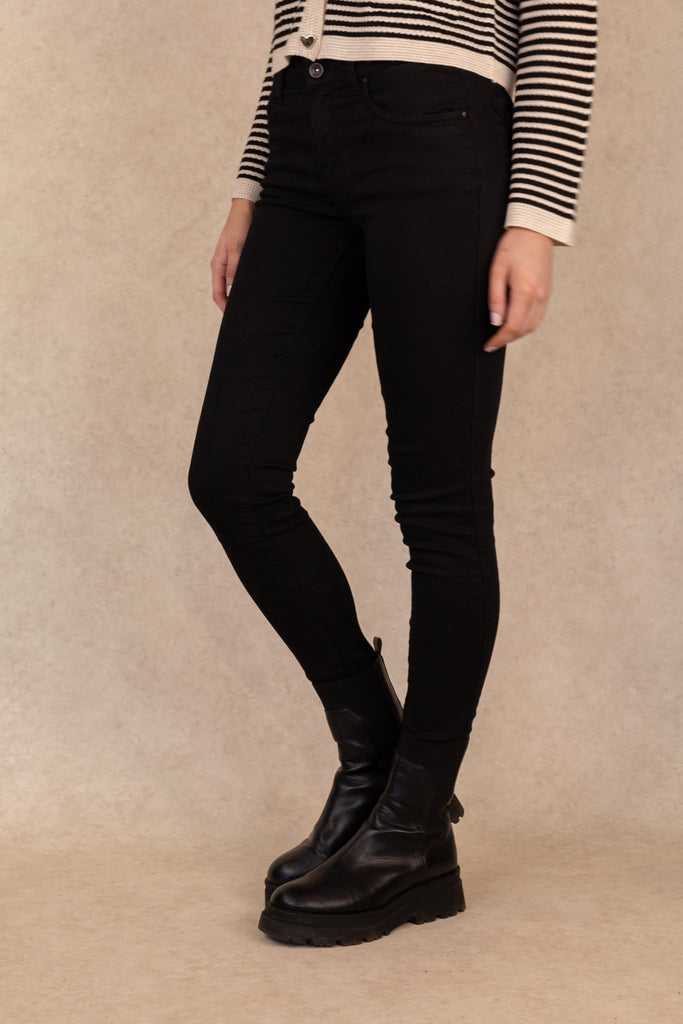 Black Push Up Skinny Jean