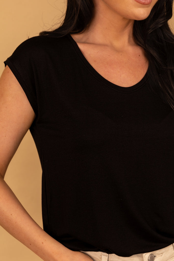 Billo Basic Black Tee