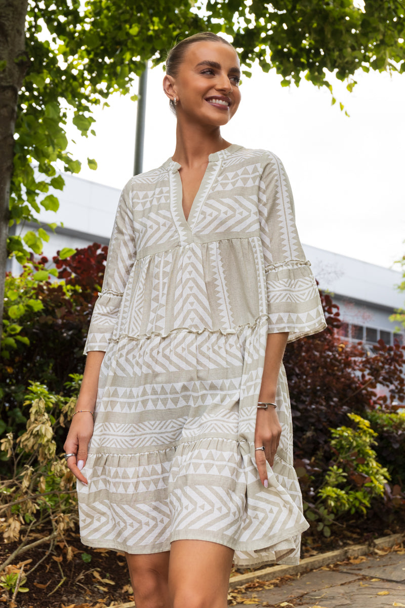 Dicthe Beige & White Tunic Dress