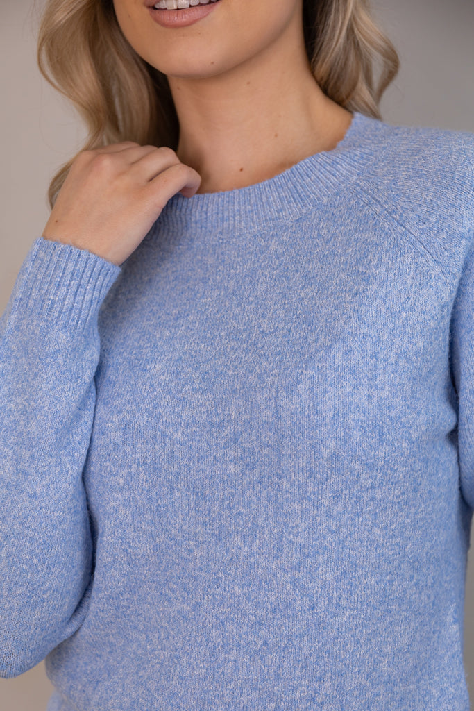 Baby Blue Doffy O-Neck Knit