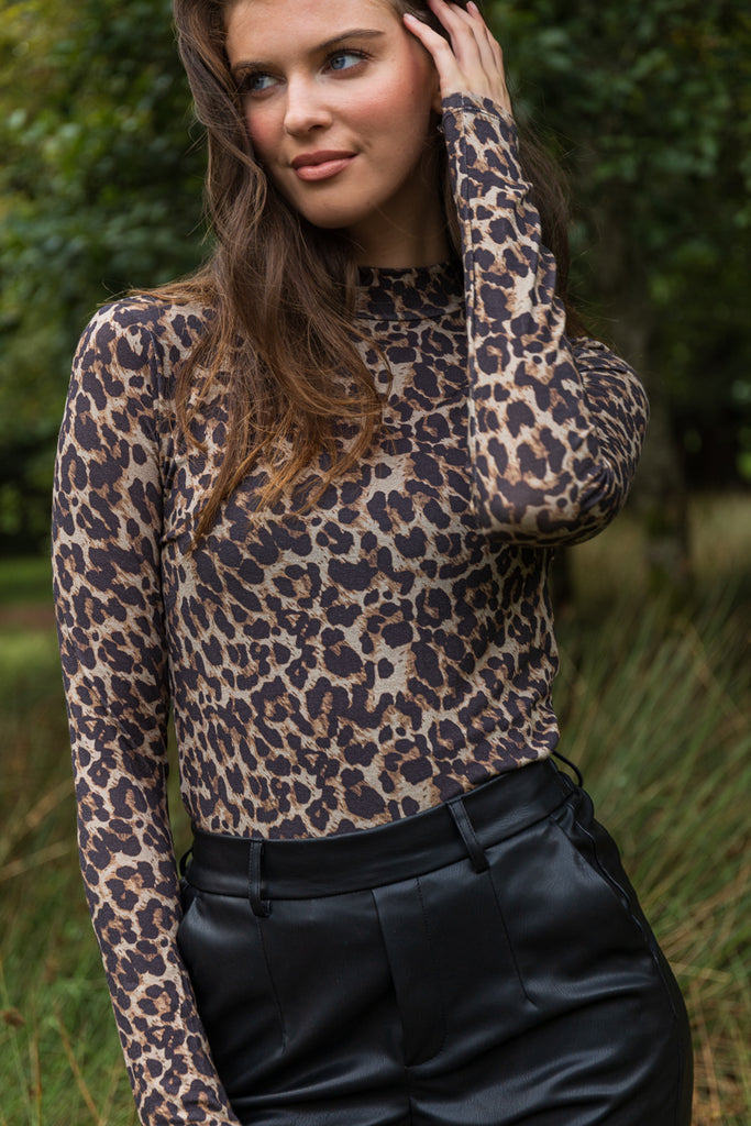 Leopard High Neck Top