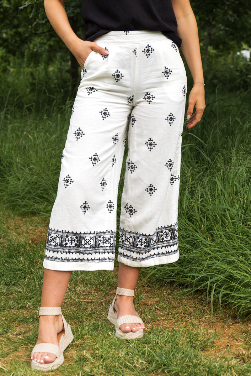 Carisa Linen Embroidered Culottes