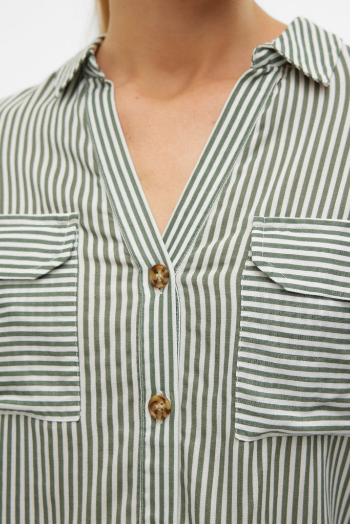 Bumpy Laurel Wreath & White Stripe Shirt