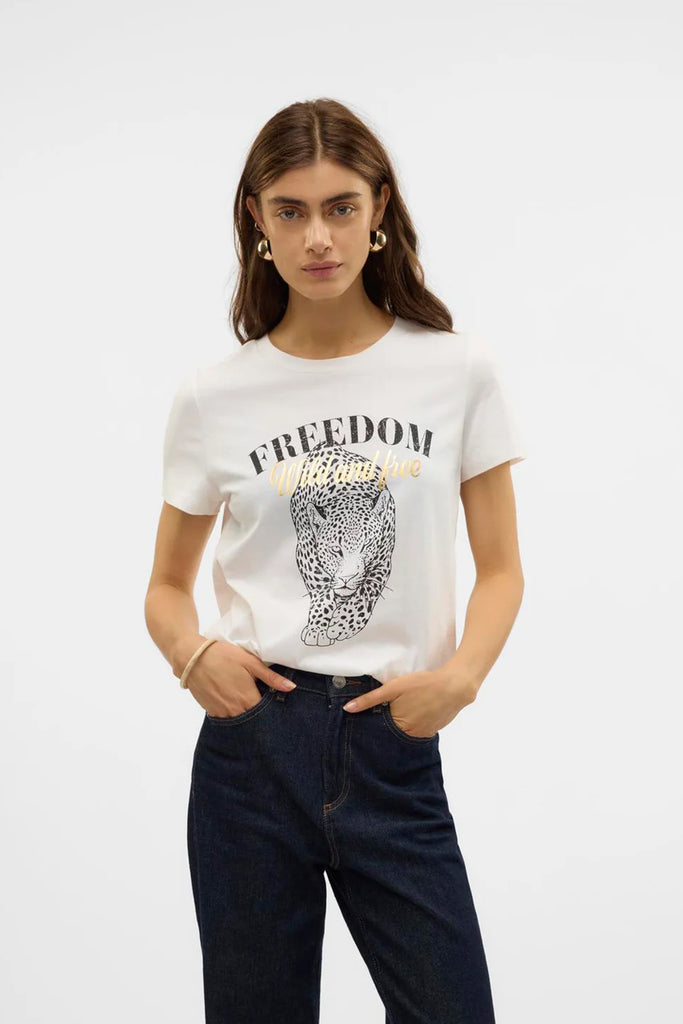 Vasta White Freedom Graphic Tee