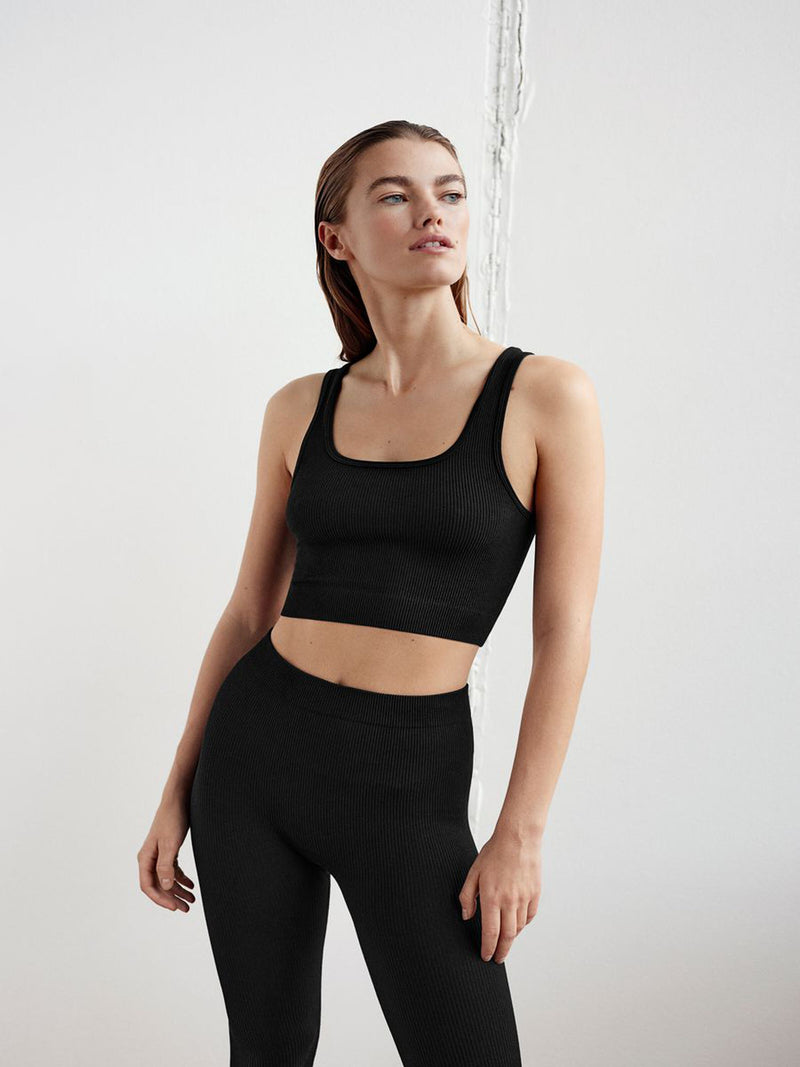 Eve Black Relaxed Ribbed Legging